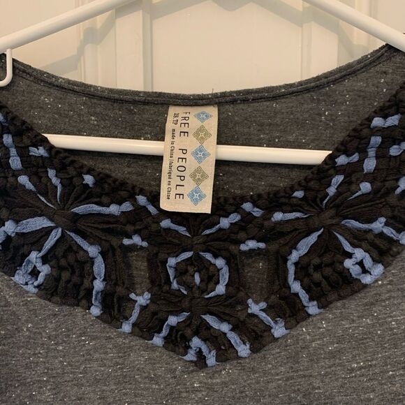 Free People Dress gray/black/blue crocheted XS - Picture 2 of 3